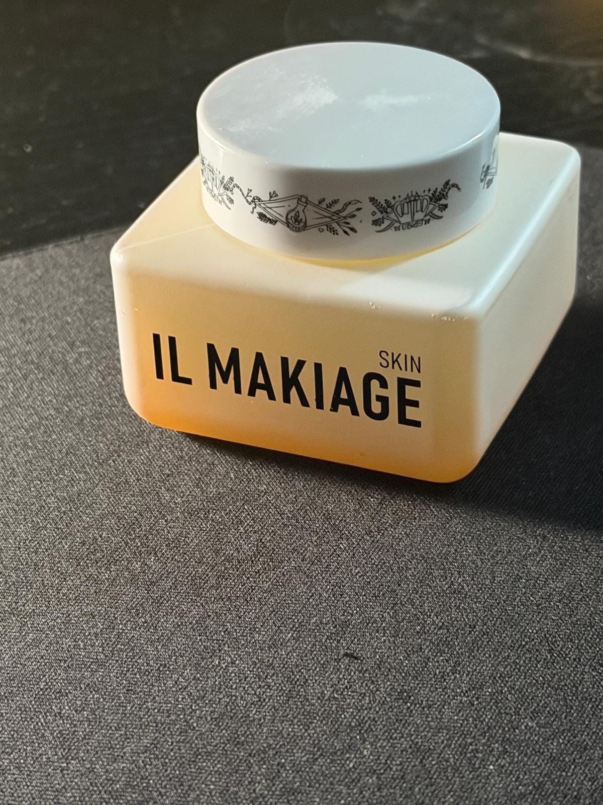 IL MAKIAGE Skin Facial Moisturizer | Hydrating Face Cream
